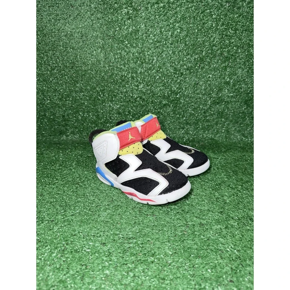 Nike Air Jordan 6 Retro Toddler Size 10C Multicolor Walking Shoe Comfort Sneaker